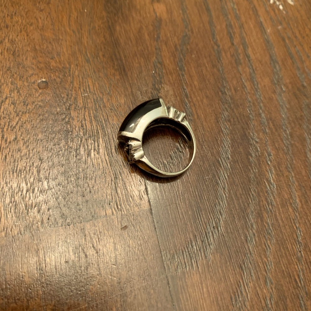 Sterling silver black onyx size 6.5